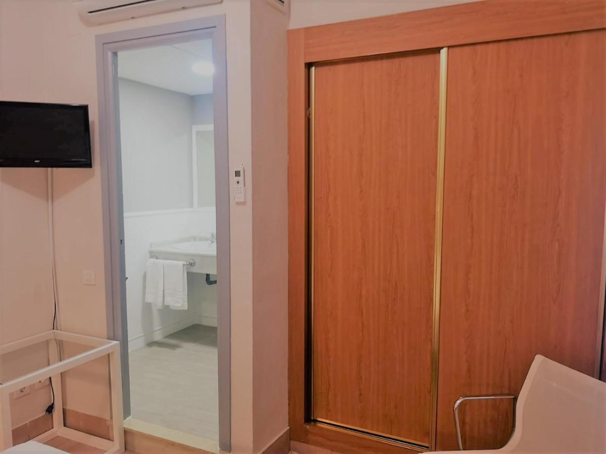 Hotel Oromana Alcalá de Guadaira Eksteriør bilde